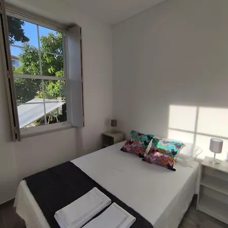 Apartment Alvares Cabral Apartamento C Porto