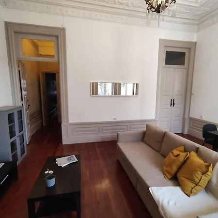Alvares Cabral Apartamento C *