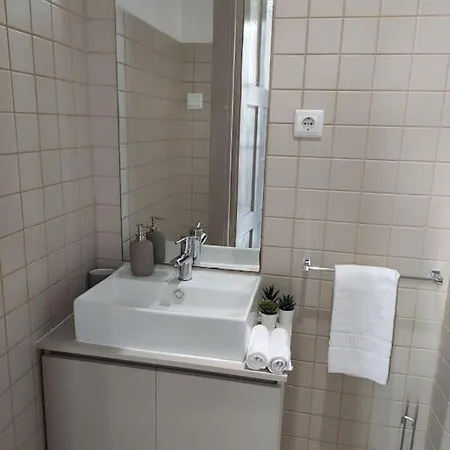Alvares Cabral Apartamento C Apartment Porto